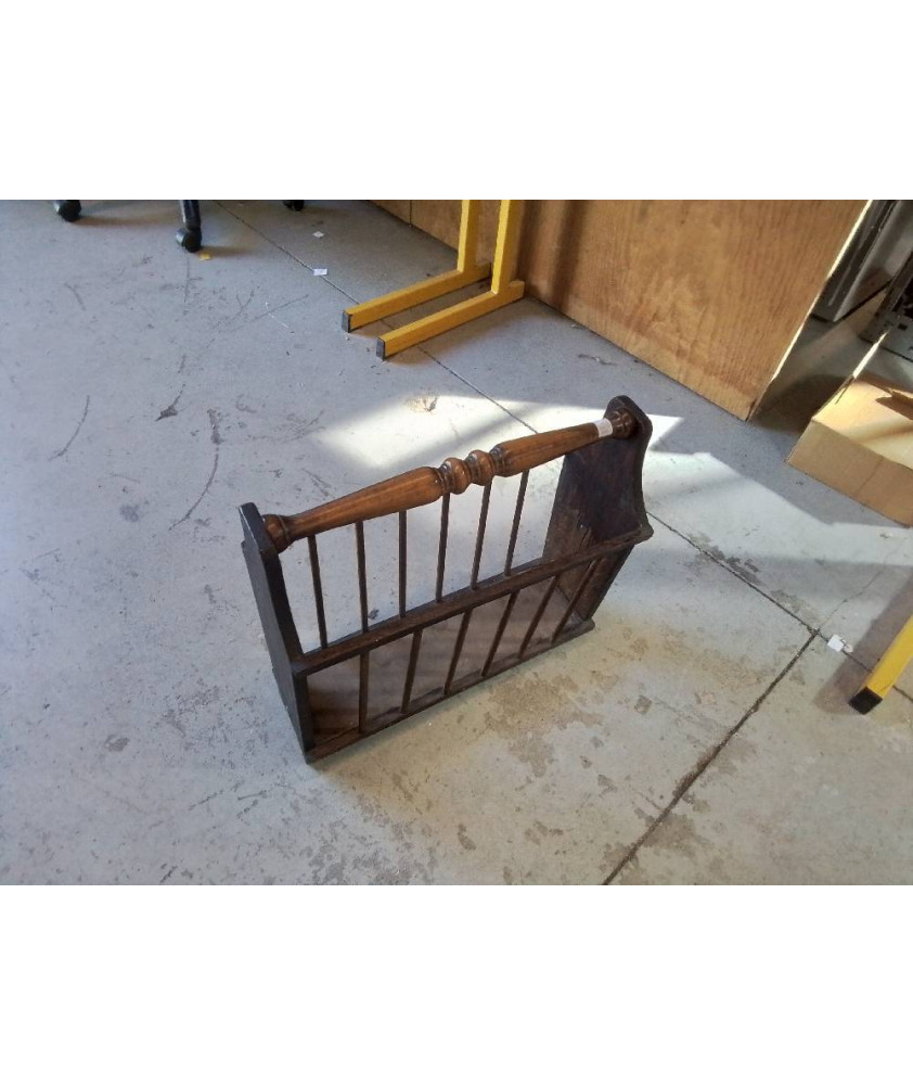 PORTE REVUE EN BOIS 