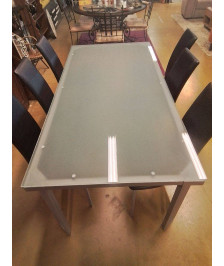 TABLE EN VERRE 180/90