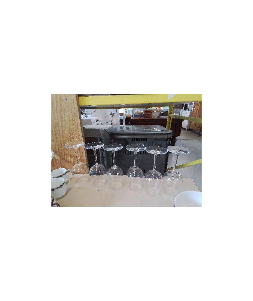 LOT DE 6 VERRE À VIN EN CRISTAL 