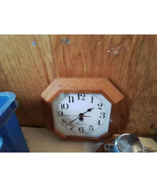 HORLOGE EN BOIS 