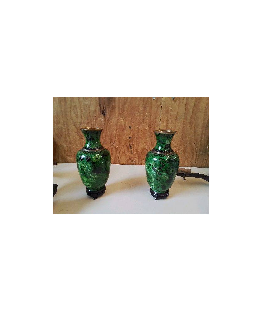  VASE ASIATIQUE VERT ÉMERAUDE EN LAITON 