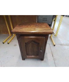 TABLE DE CHEVET EN CHÊNE 