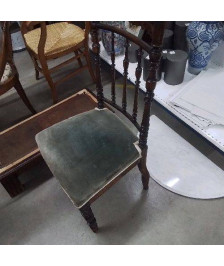 CHAISE ASSISE VERTE