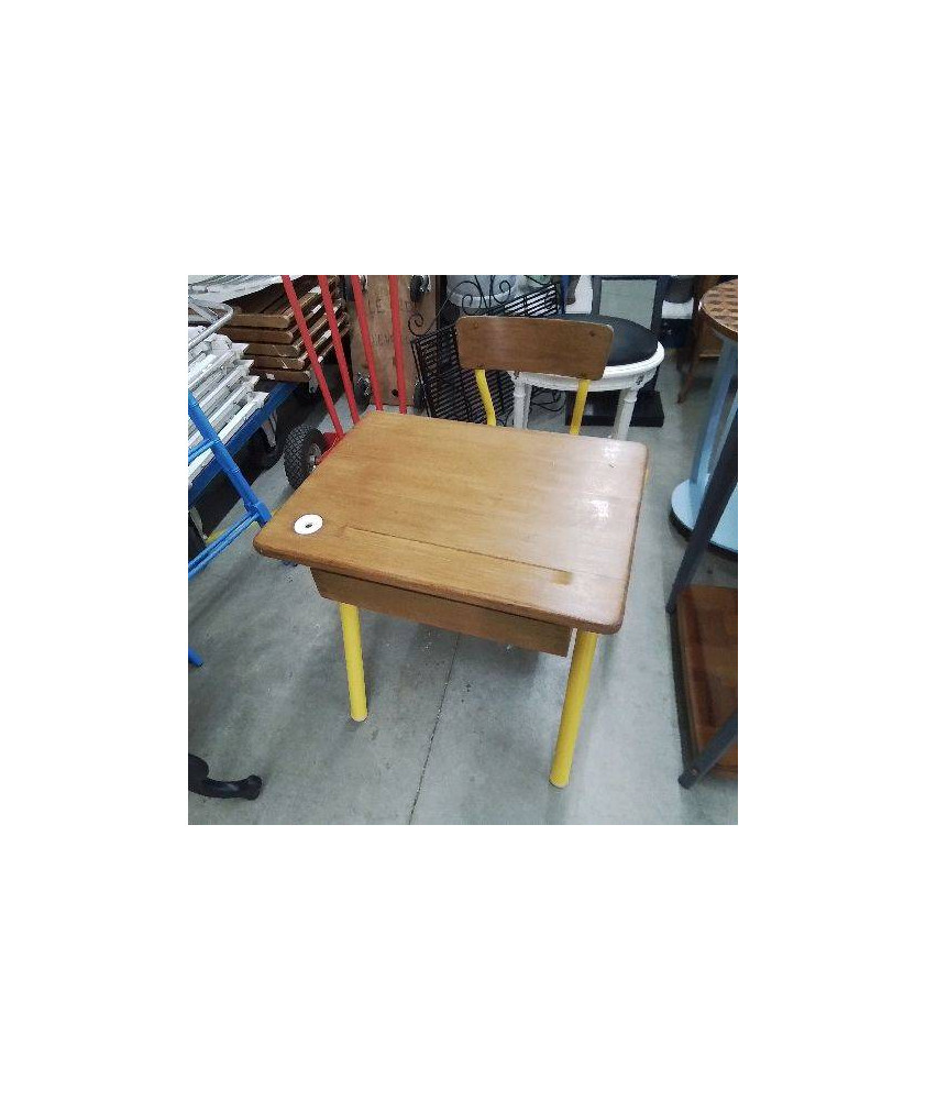 BUREAU D’ECOLIER (ENCRIER EN ACCESSOIRES)