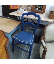 CHAISE BLEUE