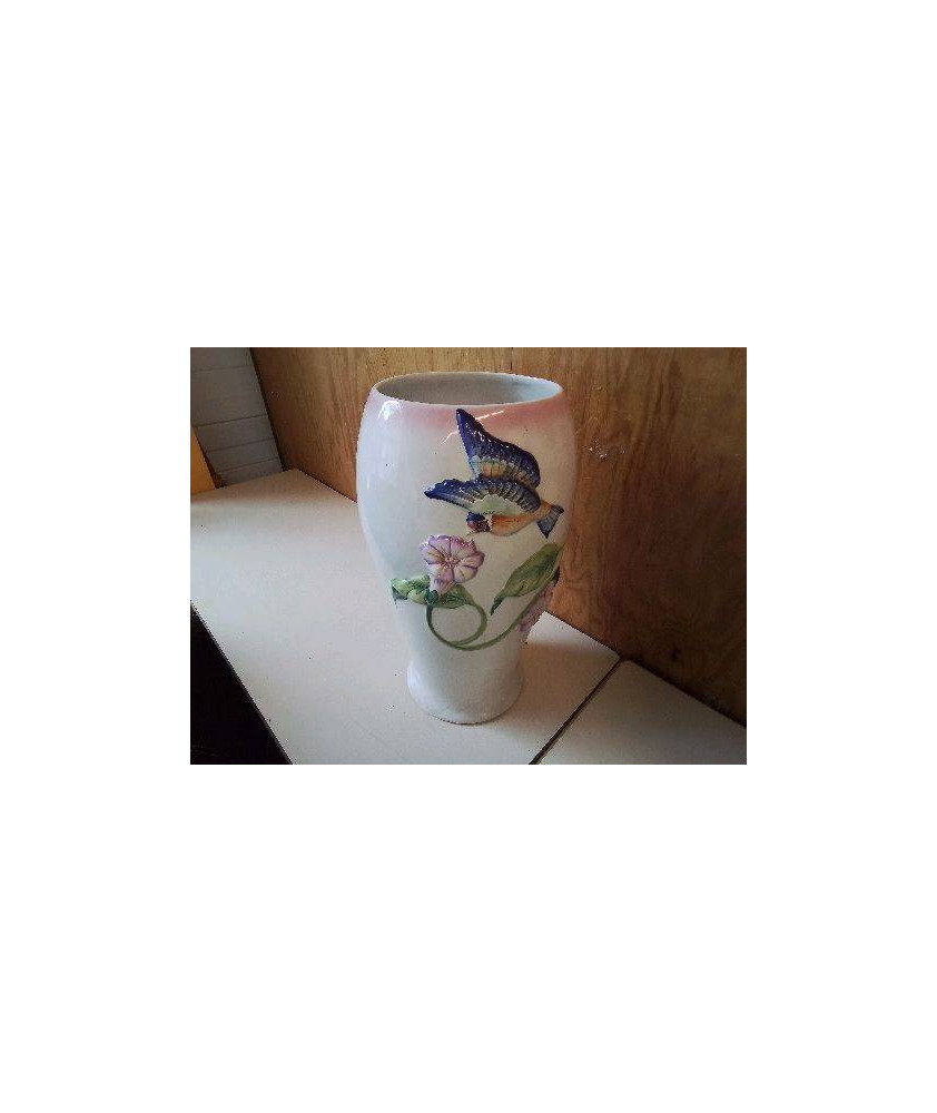 GRAND VASE MOTIF FLORAL