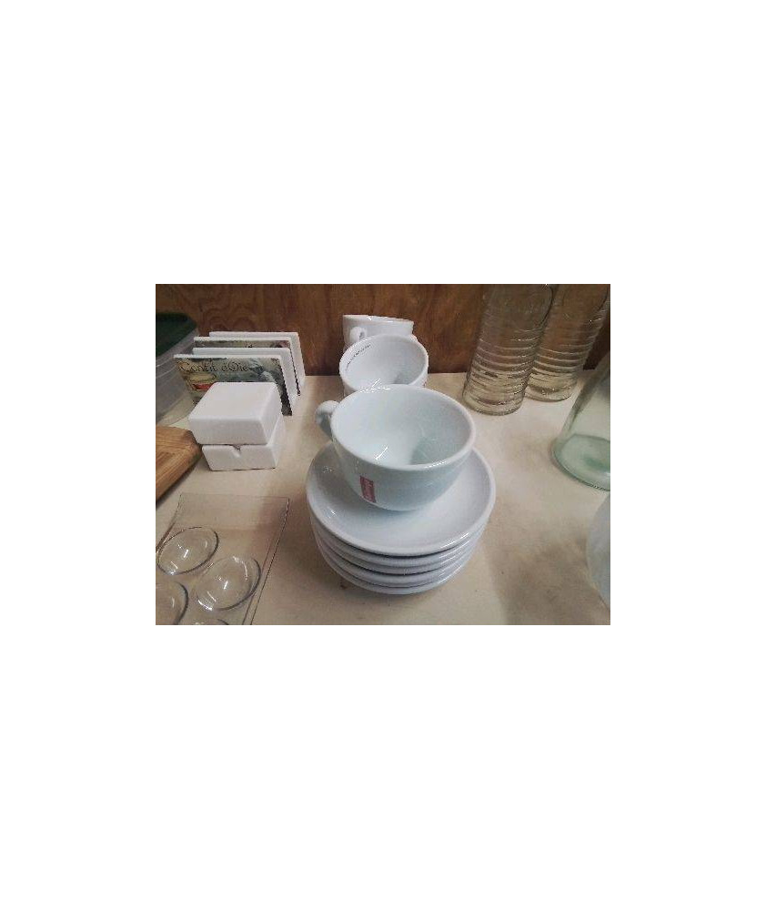 TASSE AVEC SOUCOUPE BLANCHE MOLANGO