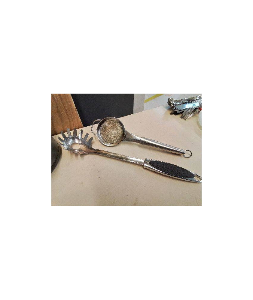 USTENSILS DE CUISINE 