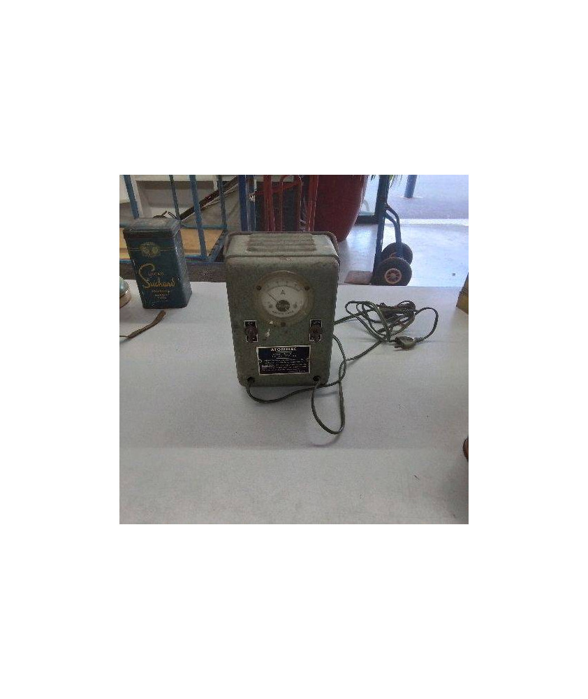 CHARGEUR DE BATTERIE VINTAGE 