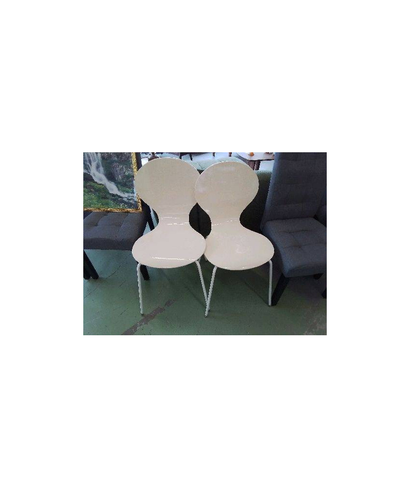 CHAISE BLANCHE 