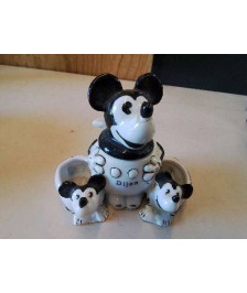 SERVICE A CONDIMENT MICKEY