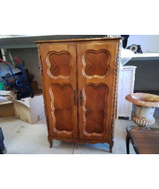 PETITE ARMOIRE STYLE LOUIS XV