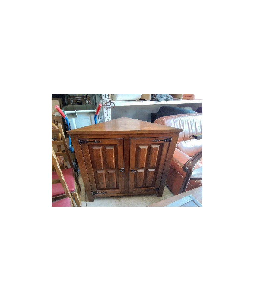 MEUBLE D’ANGLE STYLE ESPAGNOL 