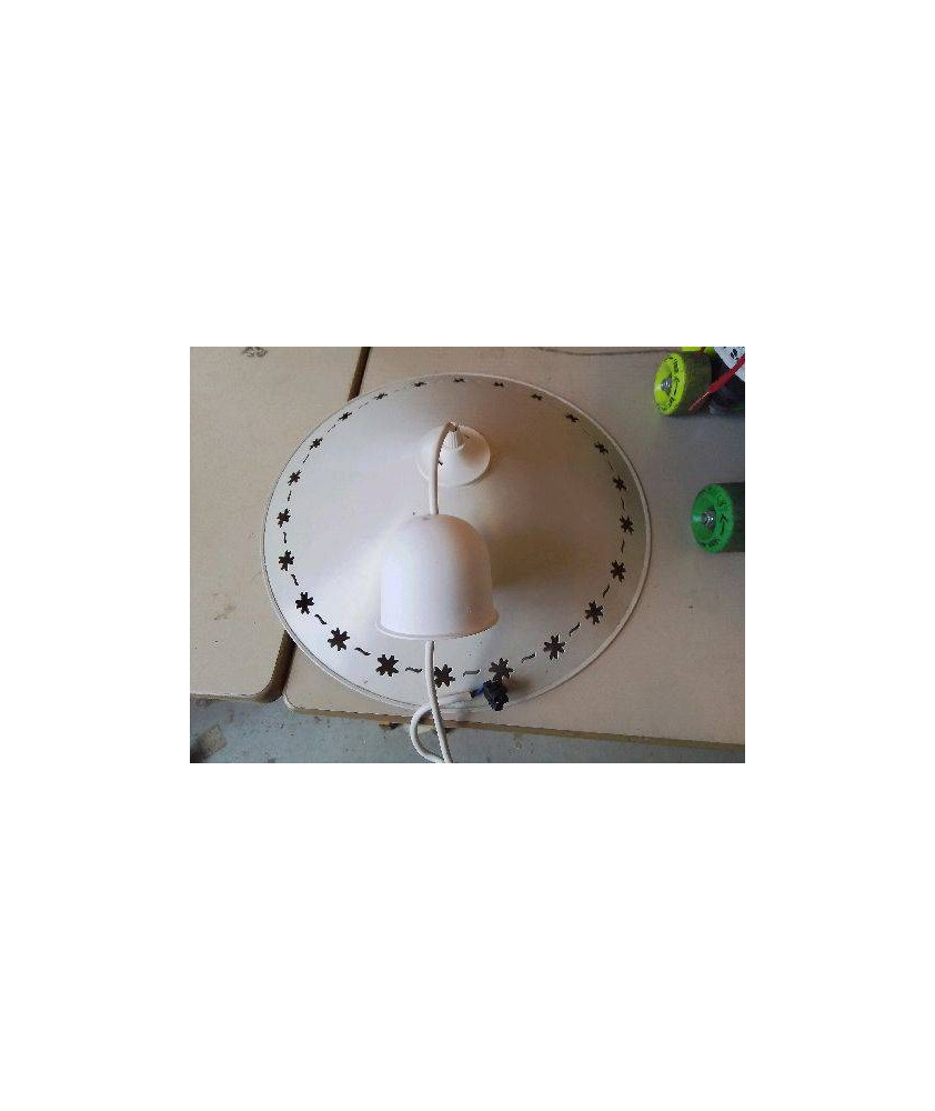 SUSPENSION EN FER BLANCHE 