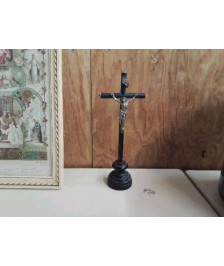 CROIX SUR PIED