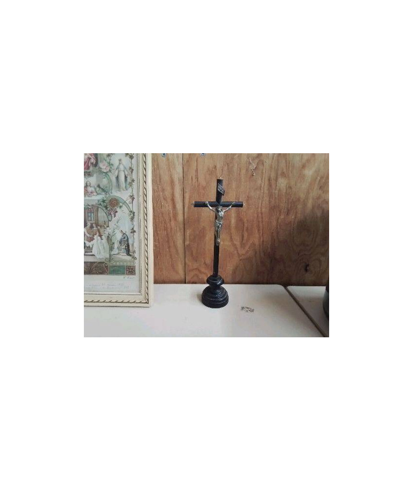 CROIX SUR PIED