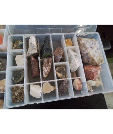 BOITE MINERAUX