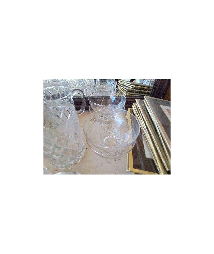 LOT DE 4 VERRES 
