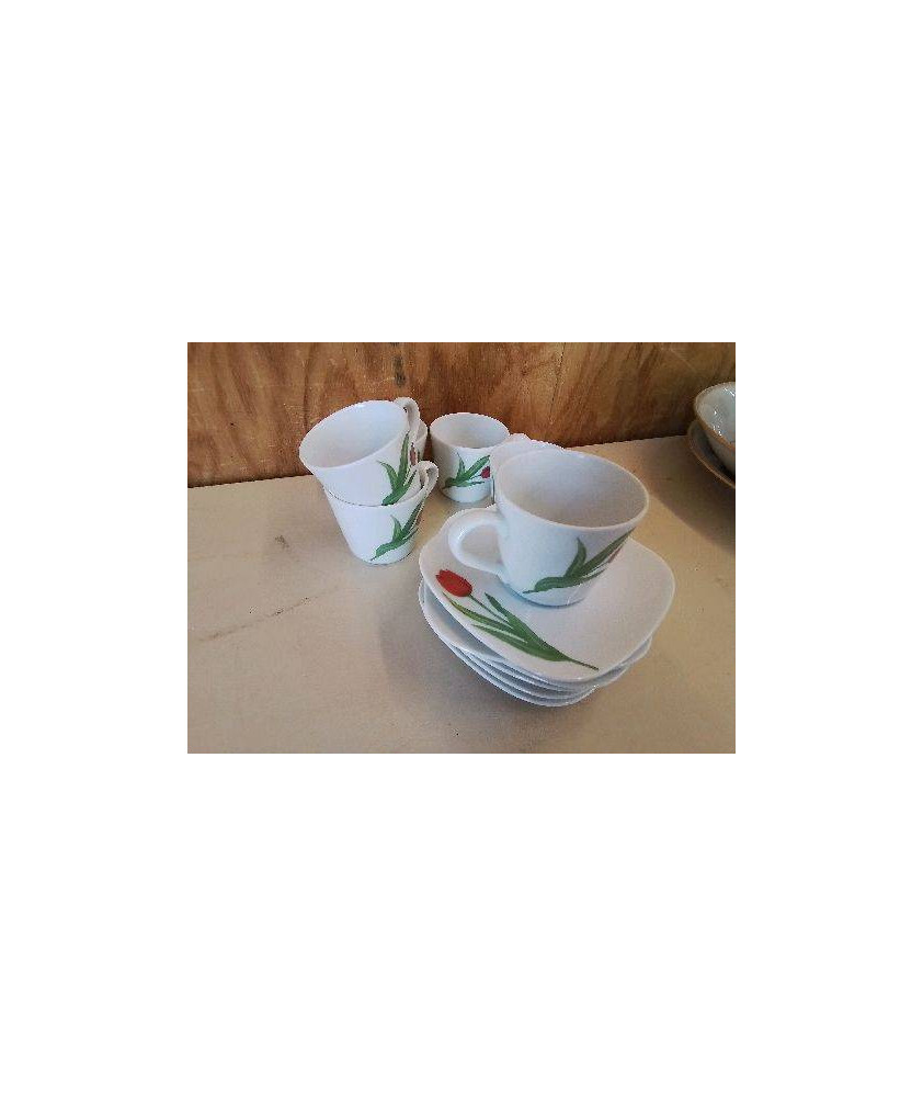 LOT DE 6 TASSES A CAFÉ 