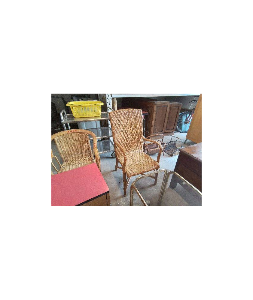 FAUTEUIL EN ROTIN