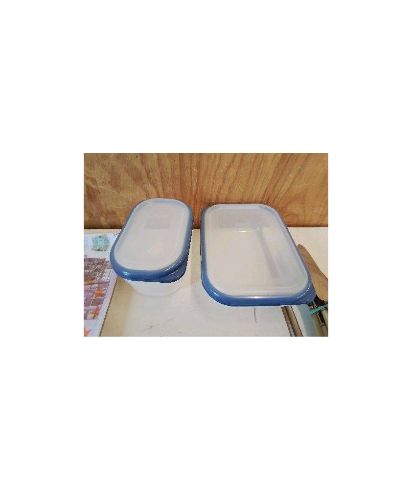 TUPPERWARE 
