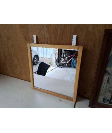 MIROIR DE SALLE DE BAIN 