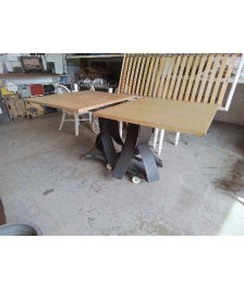 GRANDE TABLE DE SALLE A MA GER DESIGN CONTEMPORAIN