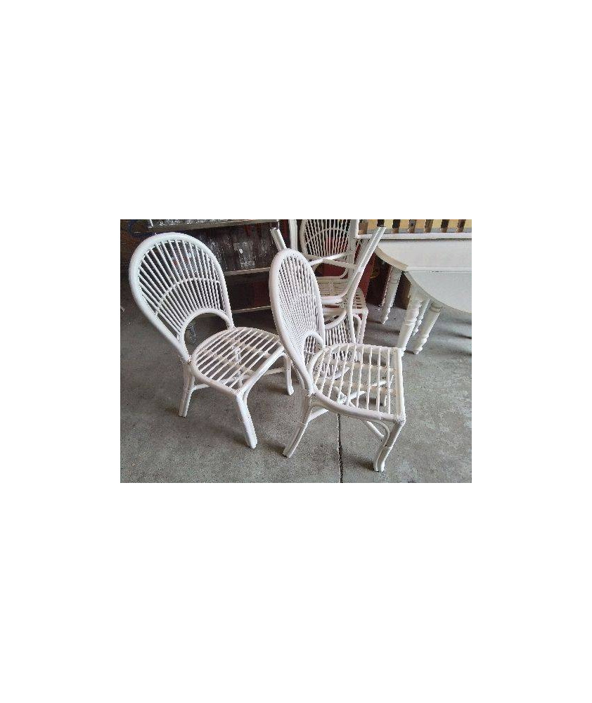 CHAISE EN ROTIN RELOUKER BLANC 