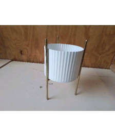 CACHE POT 