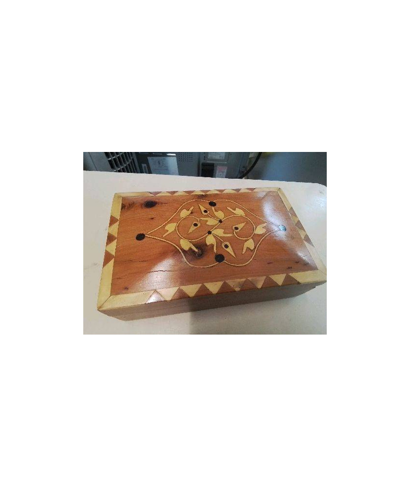 BOITE EN BOIS MARQUETÉ 