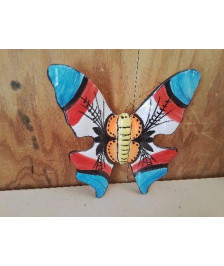 PAPILLON EN PORCELAINE
