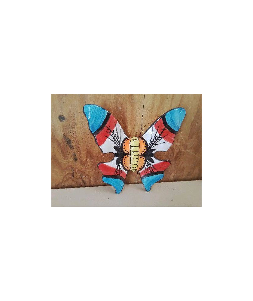PAPILLON EN PORCELAINE