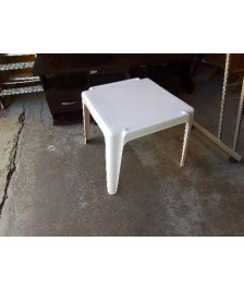 PETITE TABLE ENFANT
