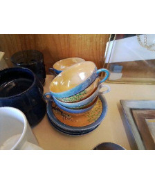 TASSE AVEC SOUCOUPE MOTIF ASIATIQUE 