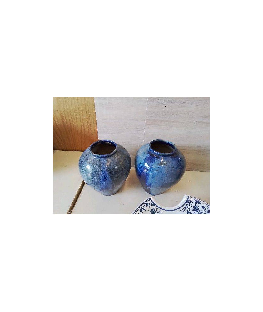VASE BLEU