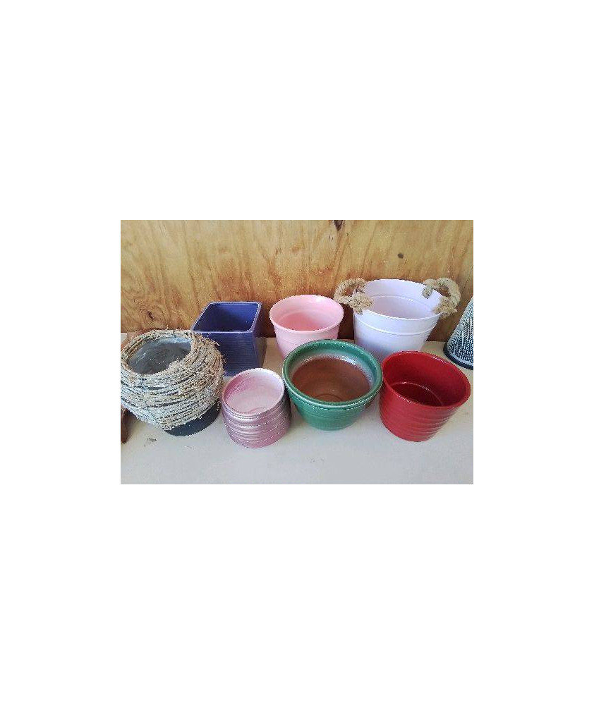CACHE POT 