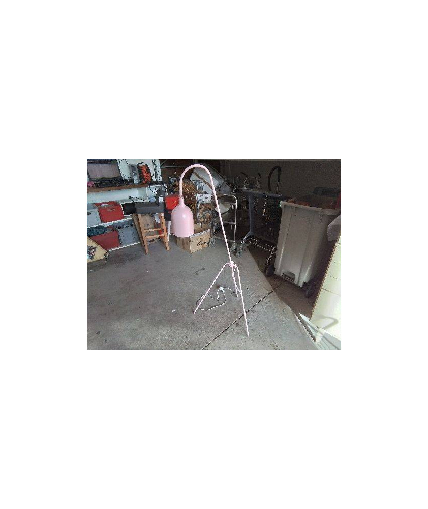 LAMPADAIRE 3 PIEDS ROSE 