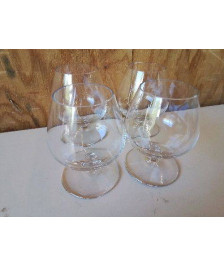 LOT DE 4 VERRES A COGNAC EN CRISTAL 