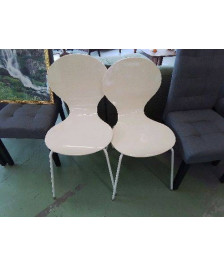 CHAISE BLANCHE 