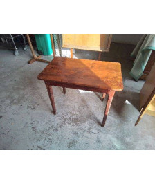 TABLE EN BOIS