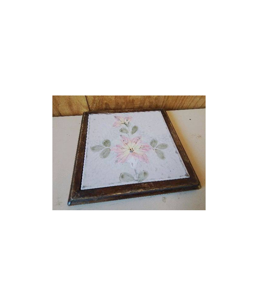 DESSOUS DE PLAT
