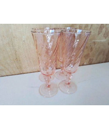 LOT DE 4 FLUTES A CHAMPAGNE 