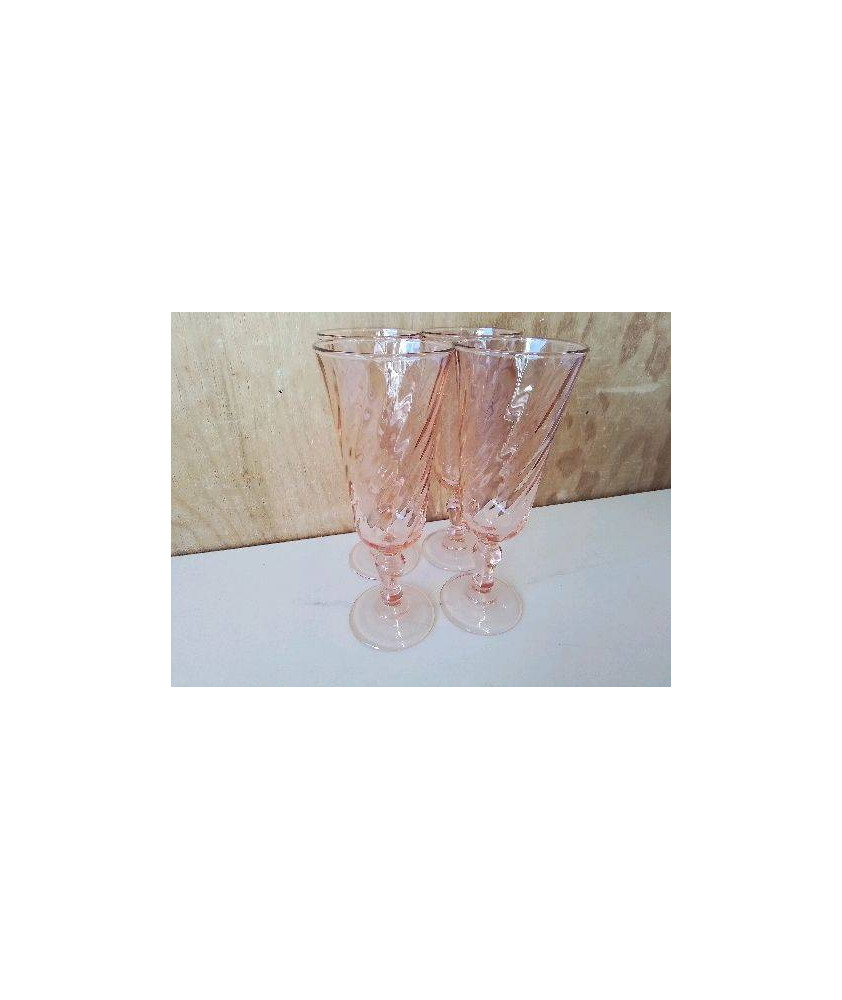 LOT DE 4 FLUTES A CHAMPAGNE 