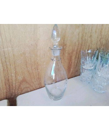 CARAFE EN VERRE
