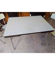 TABLE FORMICA BLEUE 