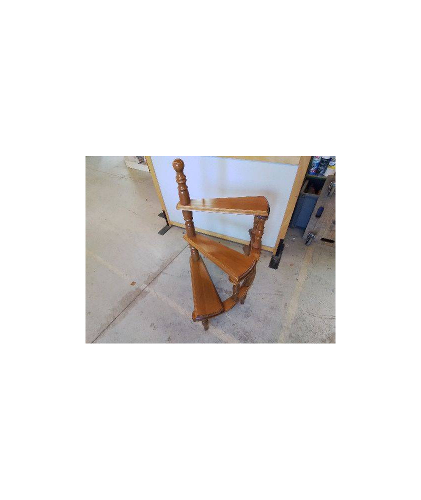 ETAGERE PLANTE ESCALIER