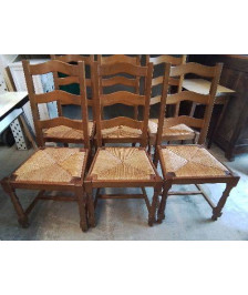 CHAISE RUSTIQUE EN BOIS