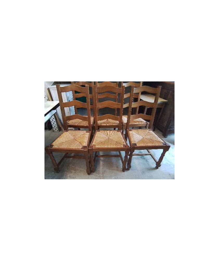CHAISE RUSTIQUE EN BOIS
