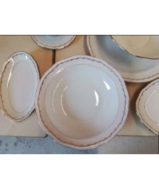 ASSIETTE CREUSE EN PORCELAINE 