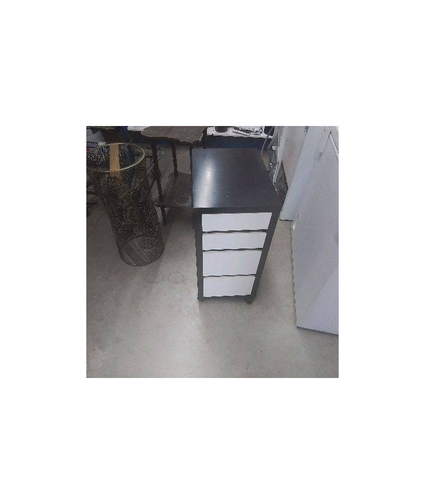 MEUBLE 4T